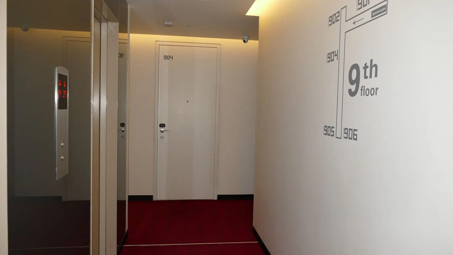Отель Three O Nine Urban House Бейрут